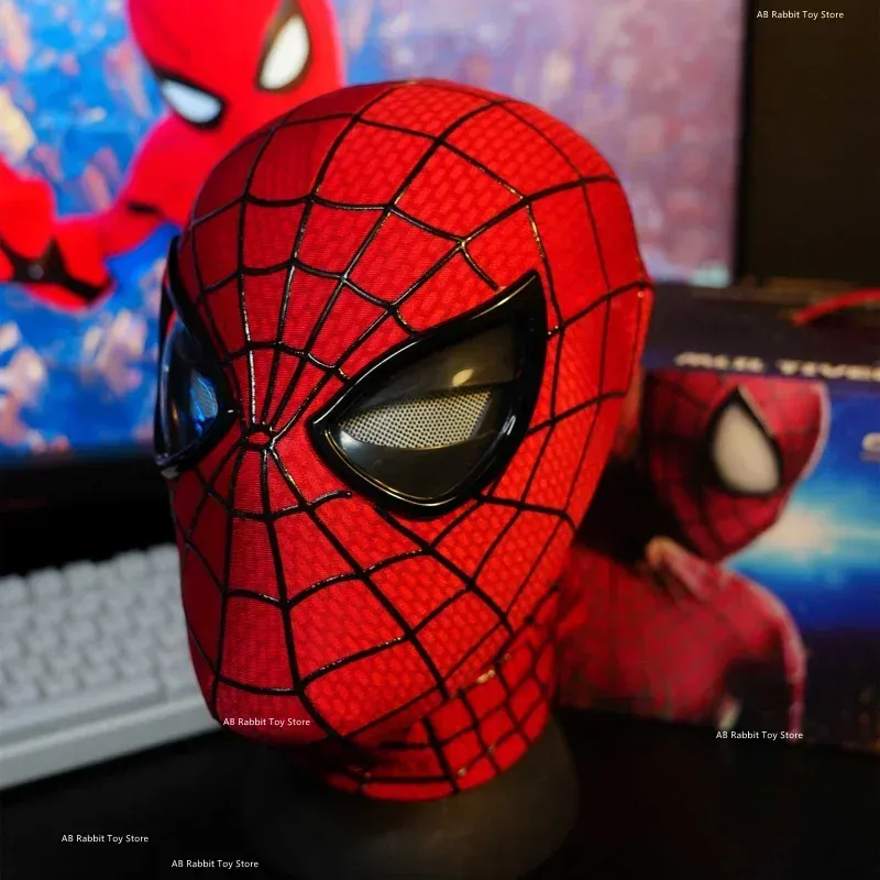 Masque Spider-Man à yeux mobiles, vue de face