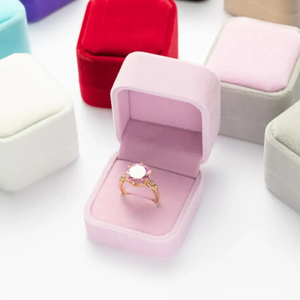 Écrin en velours pour bijoux