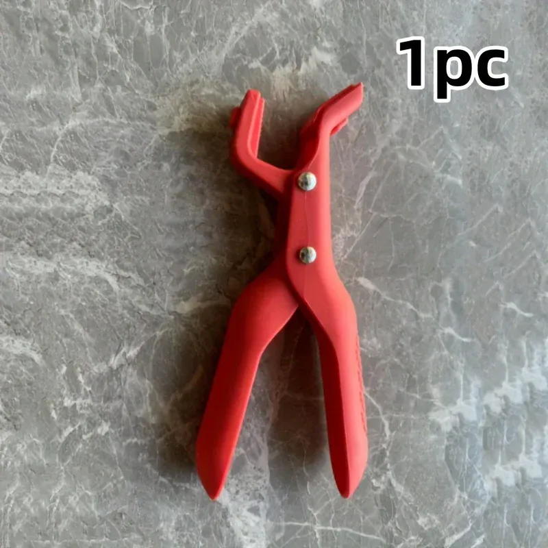 Plateau en silicone avec pince anti-brûlure antidérapante pour plats chauds et ustensiles de cuisine 8