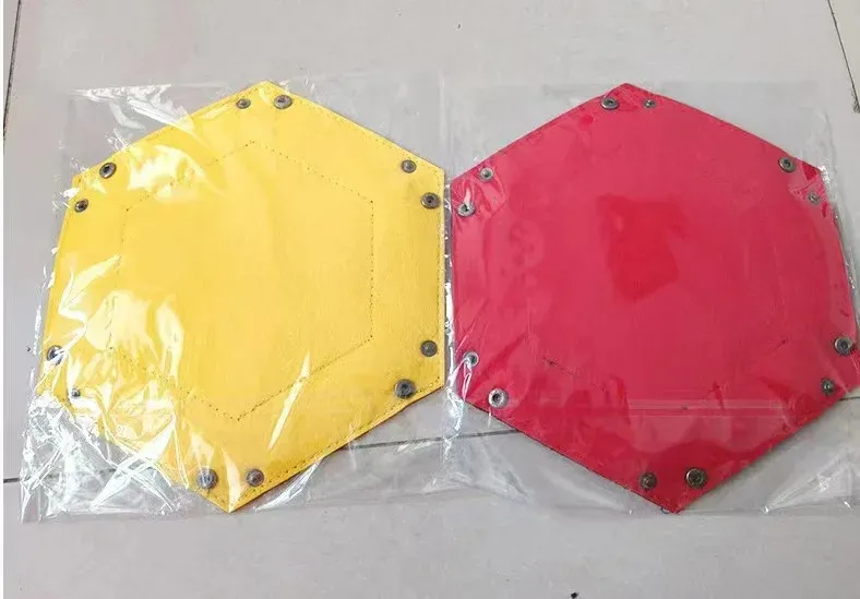 Plateau à dés hexagonal en feutre, rangement