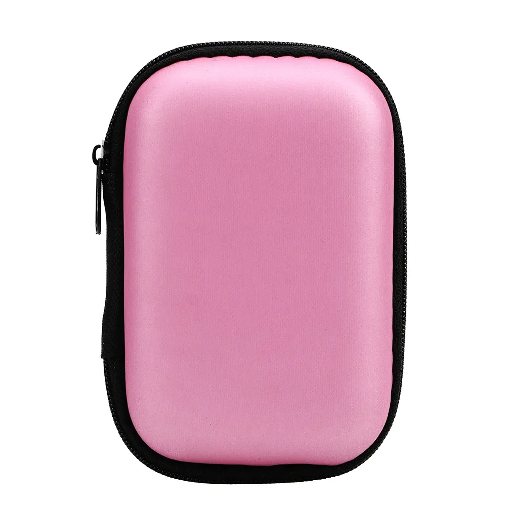 Étui de rangement dans une valise de voyage