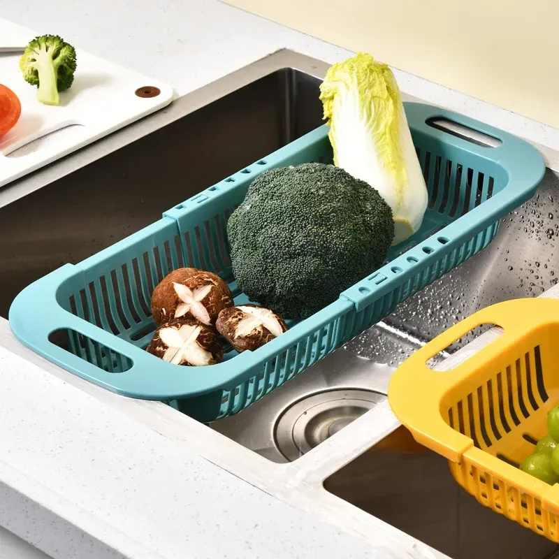 Panier égouttoir extensible à poser sur l'évier pour légumes et fruits 2