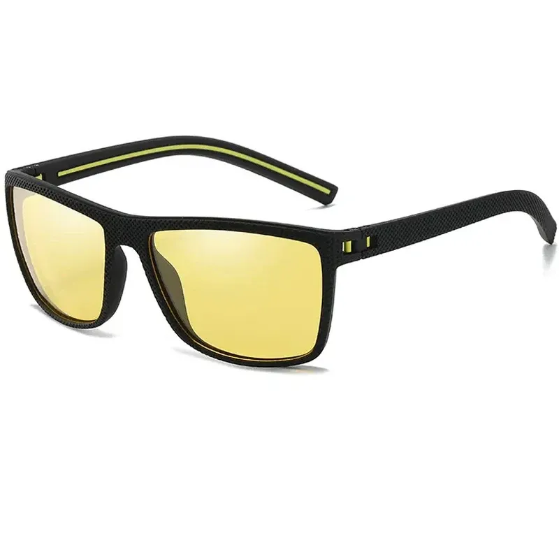 Lunettes de soleil carrées, finition détaillée