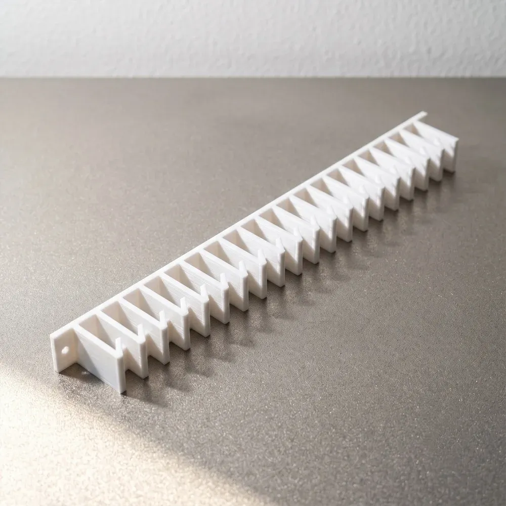 Organisateur de couvercles à clipser, idéal pour les couvercles de contenants alimentaires. Support et crochet pour ranger les couvercles en plastique. 9