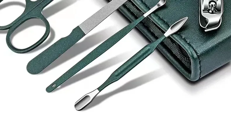 Finition précise des bords d'ongle