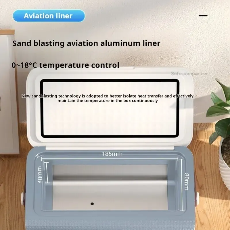 Boîte réfrigérante pour insuline dans un contexte de voyage