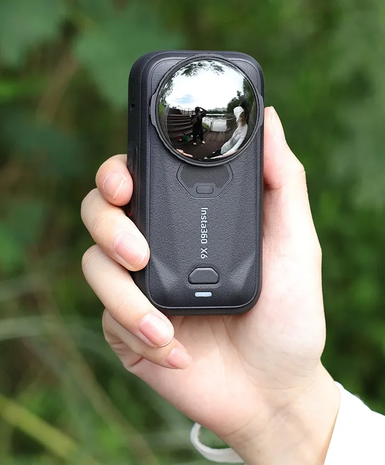 Filtre ND Insta360 X6 monté sur la caméra