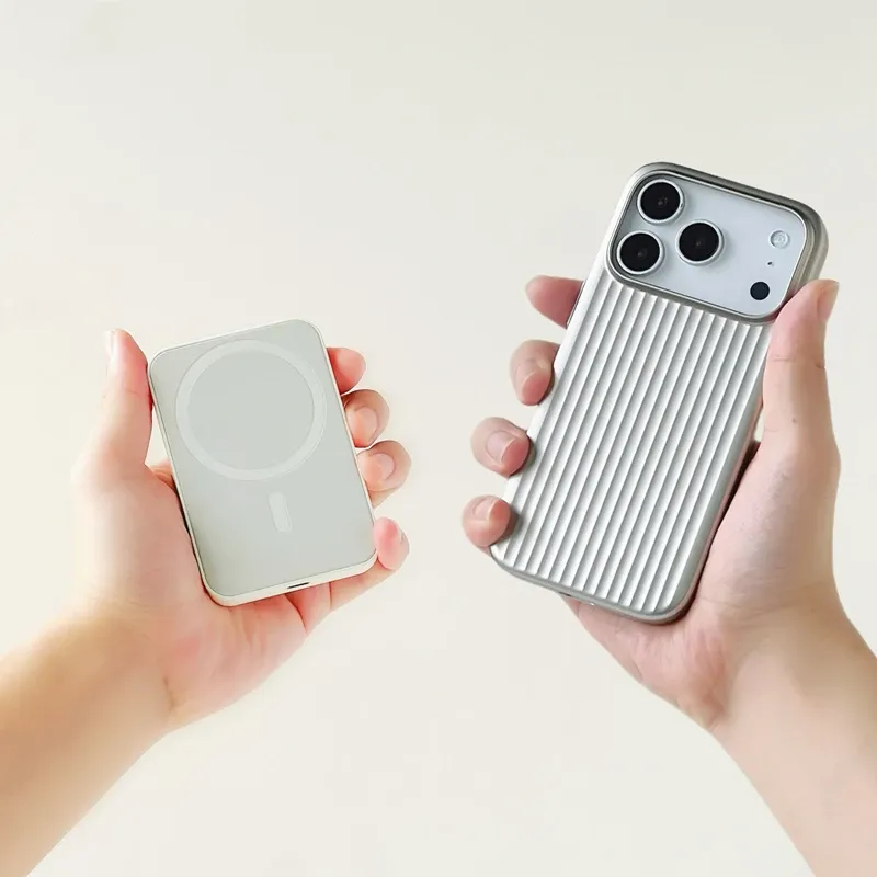 Coque avec motif rayures