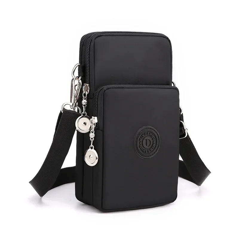 Sac bandoulière femme, détail pratique