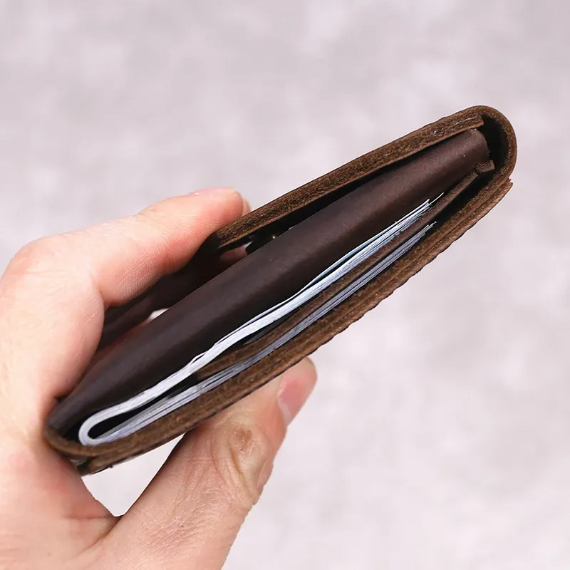 Détail du portefeuille en cuir véritable, vue 10