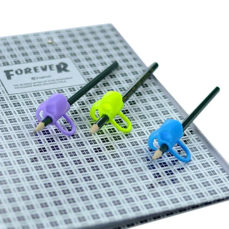 Correcteur de posture pour tenue de crayon – Porte-crayon ergonomique en silicone pour enfants, aide à l'écriture 4
