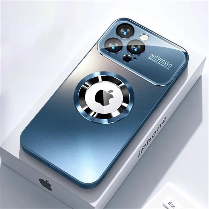 Étui magnétique en titane à finition métallique mate compatible MagSafe pour iPhone 17, 16 Pro Max, 15, 14 Plus, 13 et 12 14