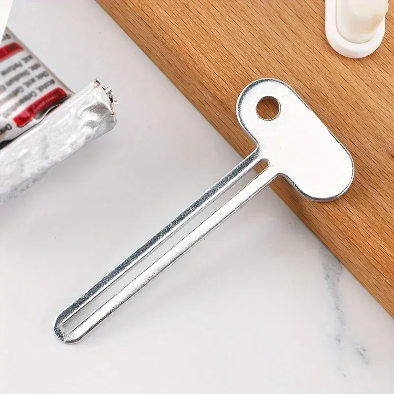 Presse-tube de dentifrice, mise en situation