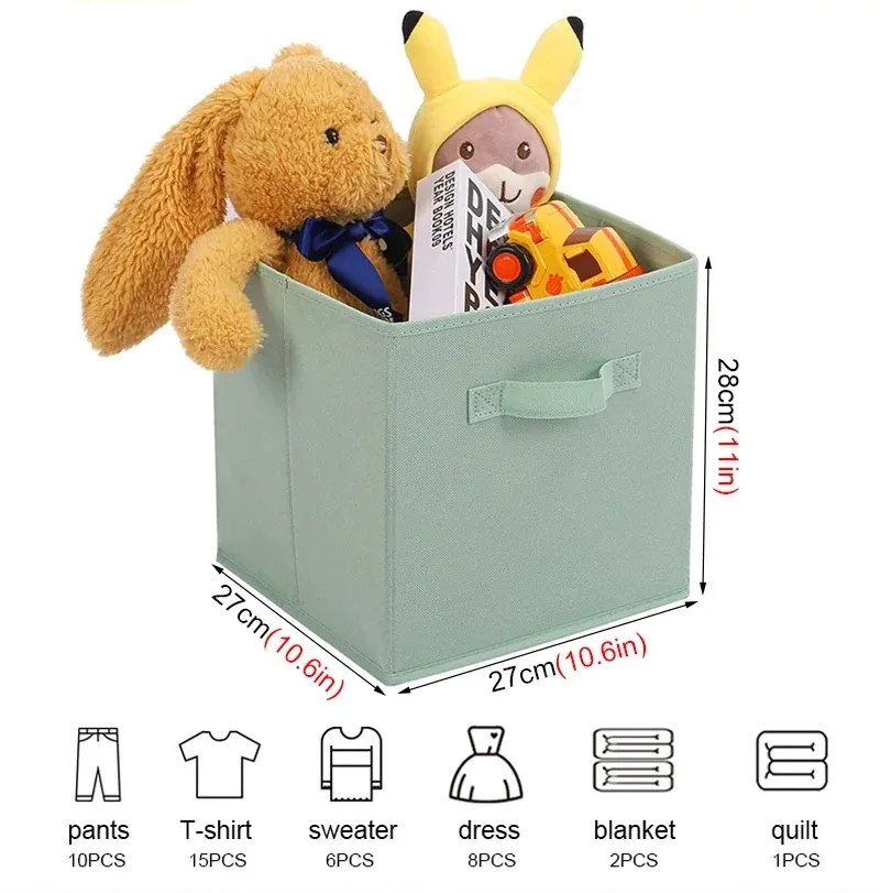Rangement de vêtements dans des boîtes en tissu