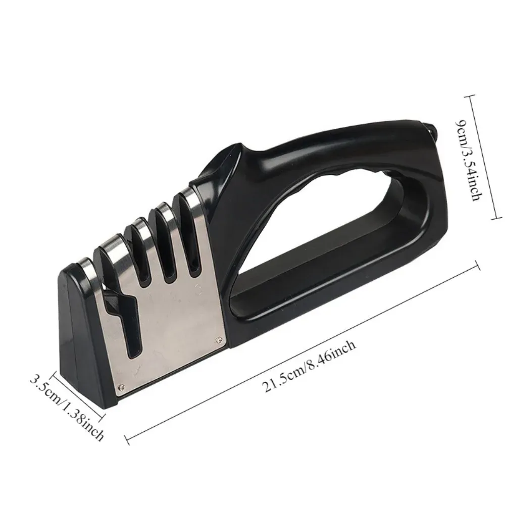 Accessoire de cuisine multifonction en situation d'usage