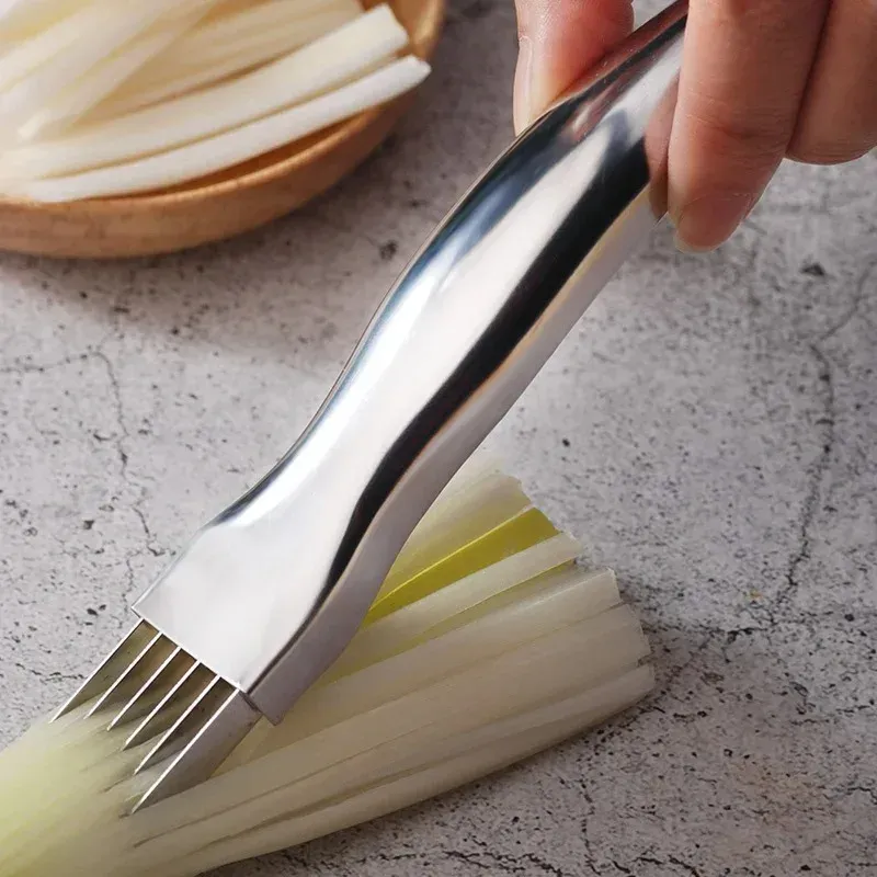 Couteau de cuisine en acier inoxydable à manche courbé pour hacher les oignons verts et les légumes 2