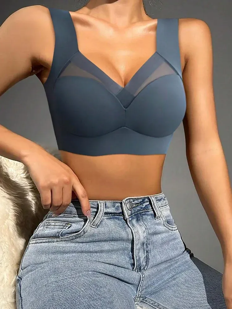 Soutien-gorge de sport dos nu porté