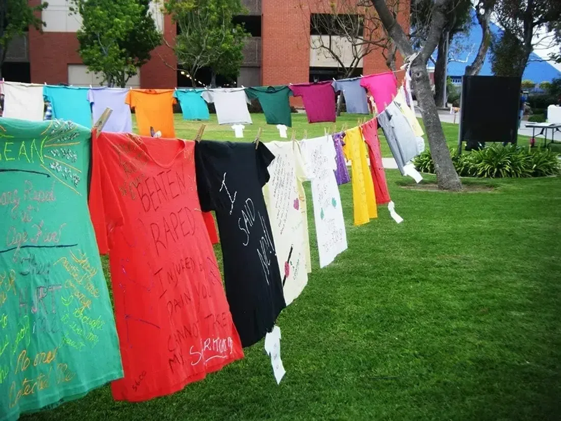 Corde à linge installée pour le camping