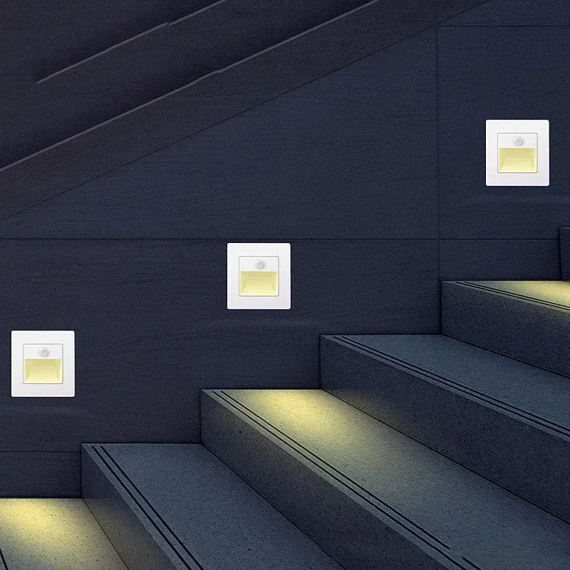 Veilleuse LED intégrée dans un mur, ambiance nocturne