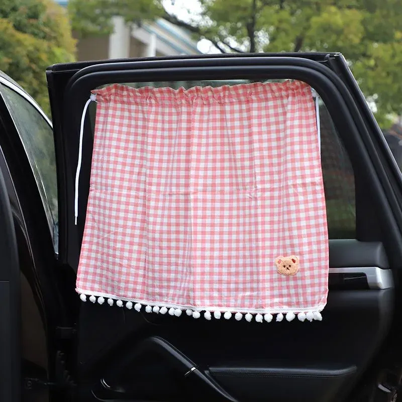 Pare-soleil ourson pour voiture, vue d'ensemble