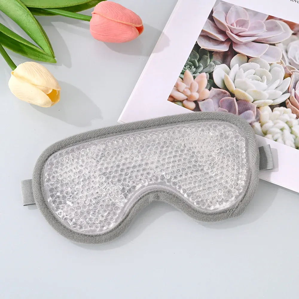 Masque de relaxation pour les yeux
