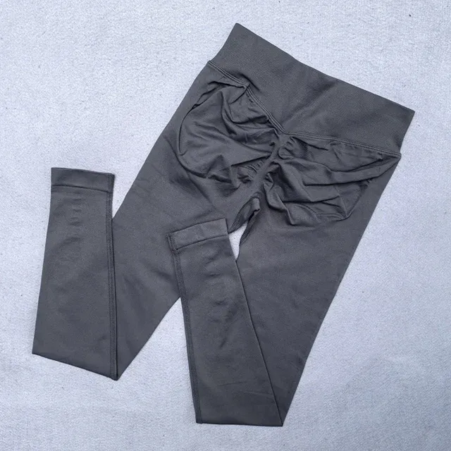 Legging de yoga sans couture pour femme à effet froissé, galbant, taille basse côtelée 8