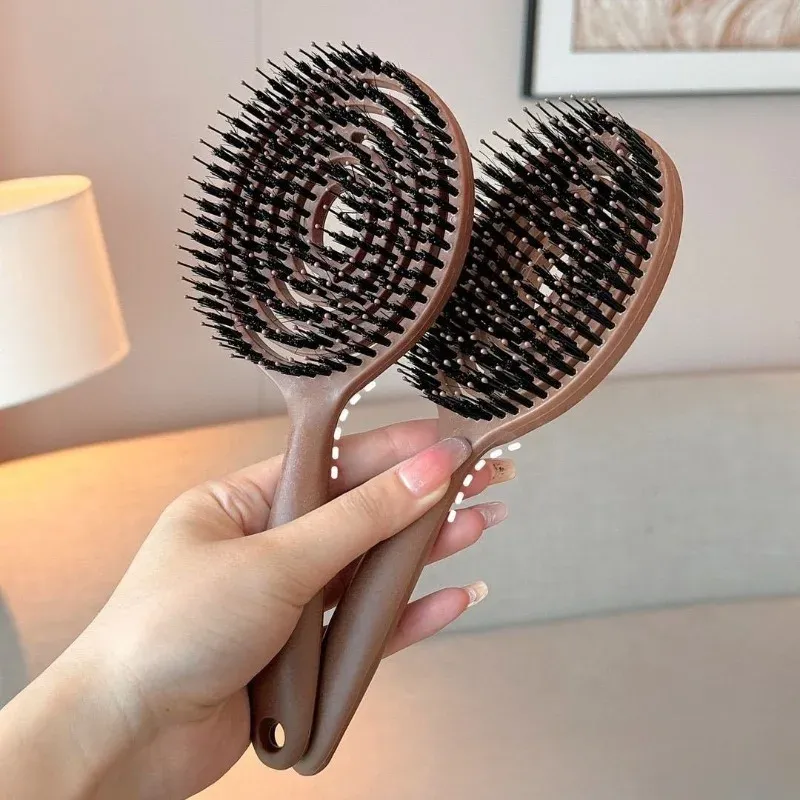 Brosse à cheveux ronde en poils de sanglier
