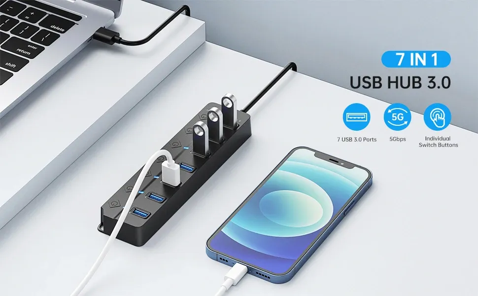 Détail des ports USB 3.0 et des interrupteurs individuels