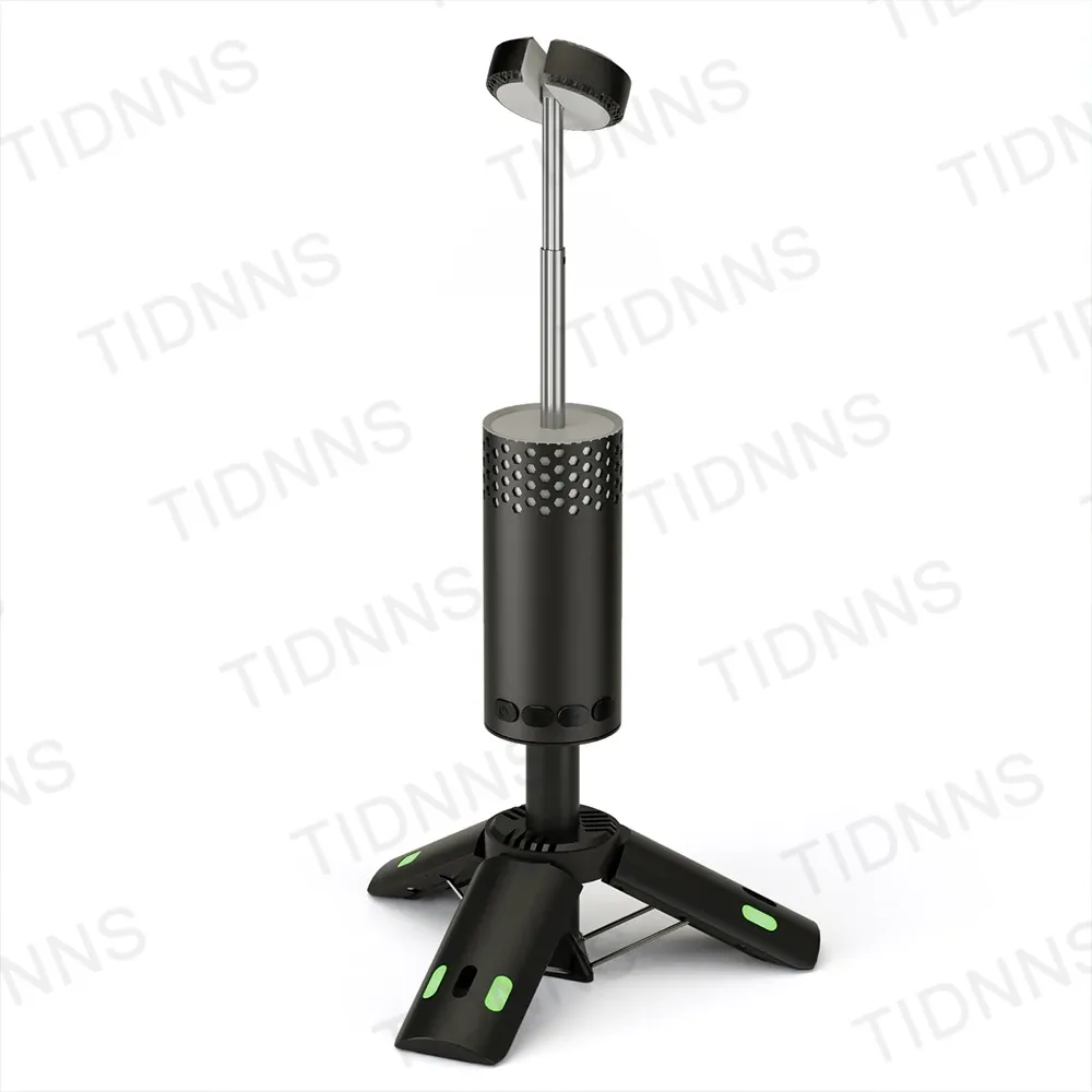 Lampe de camping dans un espace de vie
