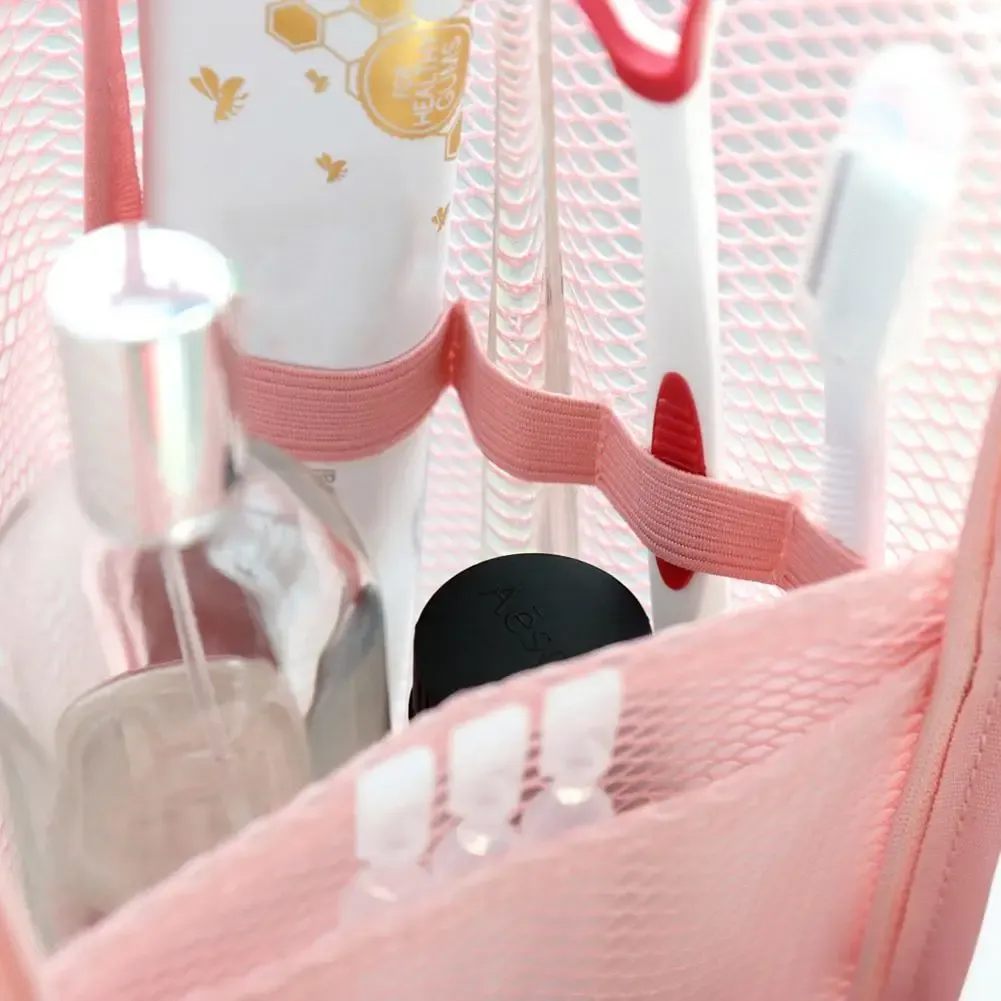 Trousse de toilette en maille, vue de profil