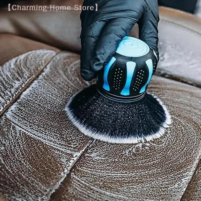 Petite brosse de nettoyage multi-usages à poils doux pour dépoussiérer et nettoyer les surfaces intérieures et délicates, 1 pièce 3