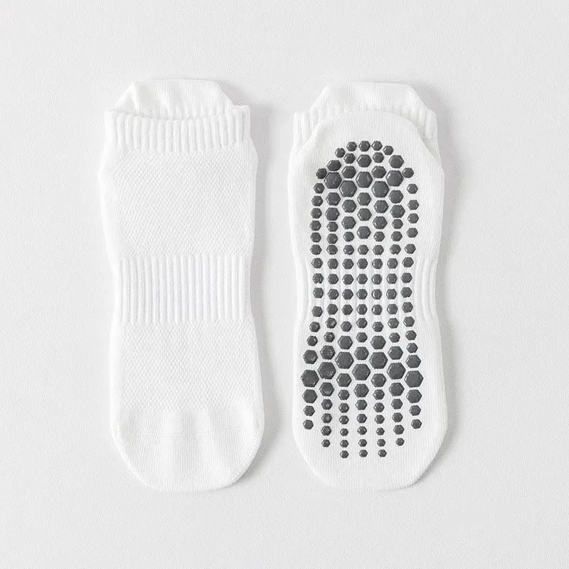 Chaussettes de yoga homme en coton fines, antidérapantes à picots en silicone, coupe basse pour le Pilates 11