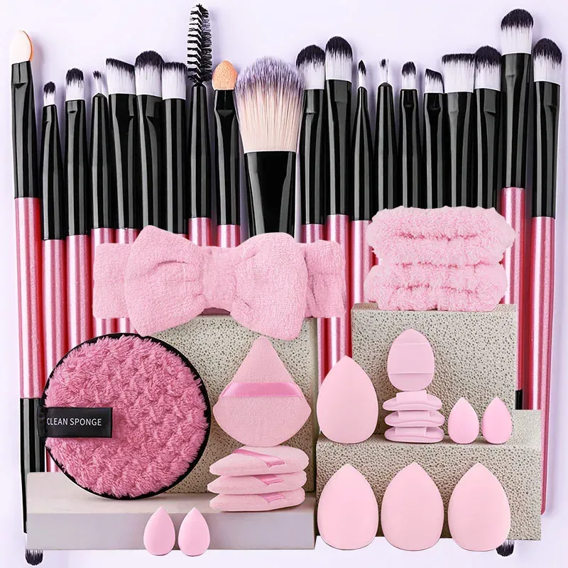 Ensemble de 20 pinceaux de maquillage doux pour les yeux, le visage et l'enluminage 16