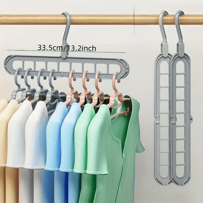 Cintres pliables en plastique détail des crochets