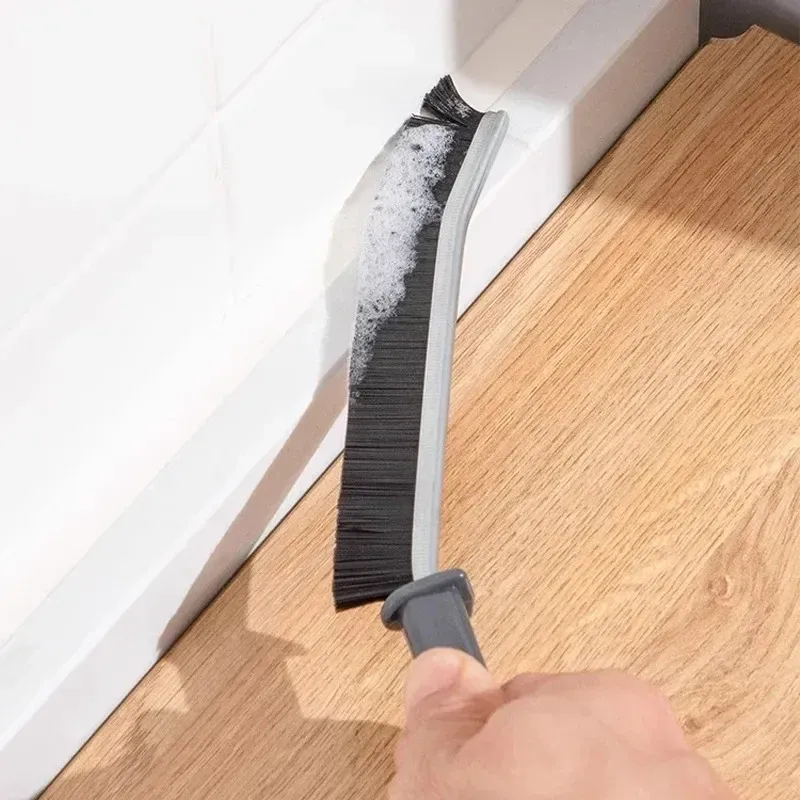 Brosse de nettoyage pour joints de carrelage, résultat de nettoyage