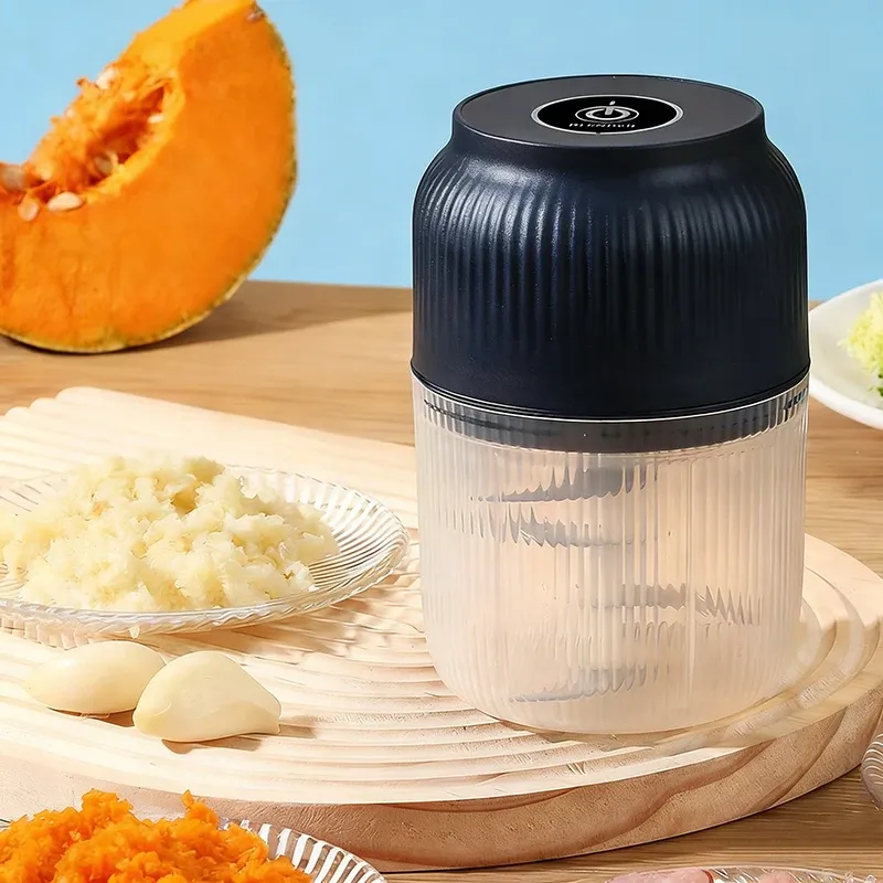 Mini hachoir électrique USB 320 ml pour ail, piment, gingembre et légumes – Outil de cuisine polyvalent 8