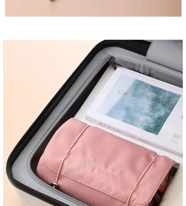 Trousse de toilette multifonction, style 2, mise en scène