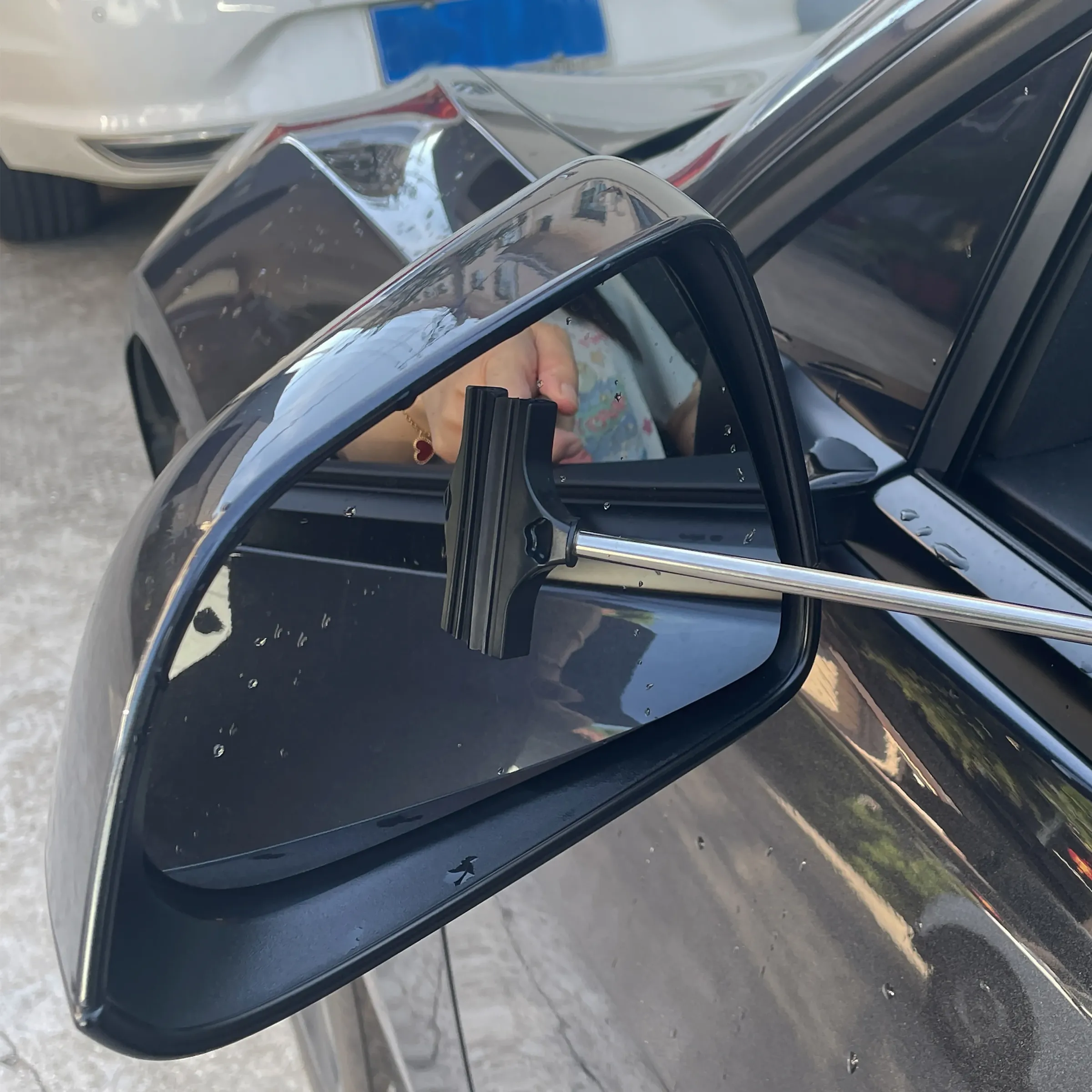 Essuie-glace de rétroviseur de voiture à poignée télescopique, outil de nettoyage de vitres automobiles et brosse de nettoyage 3