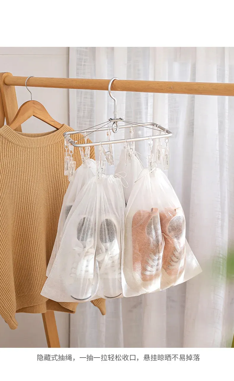 Sac suspendu pour placard