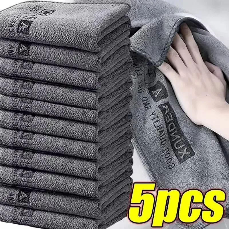 Serviette microfibre en situation d'utilisation