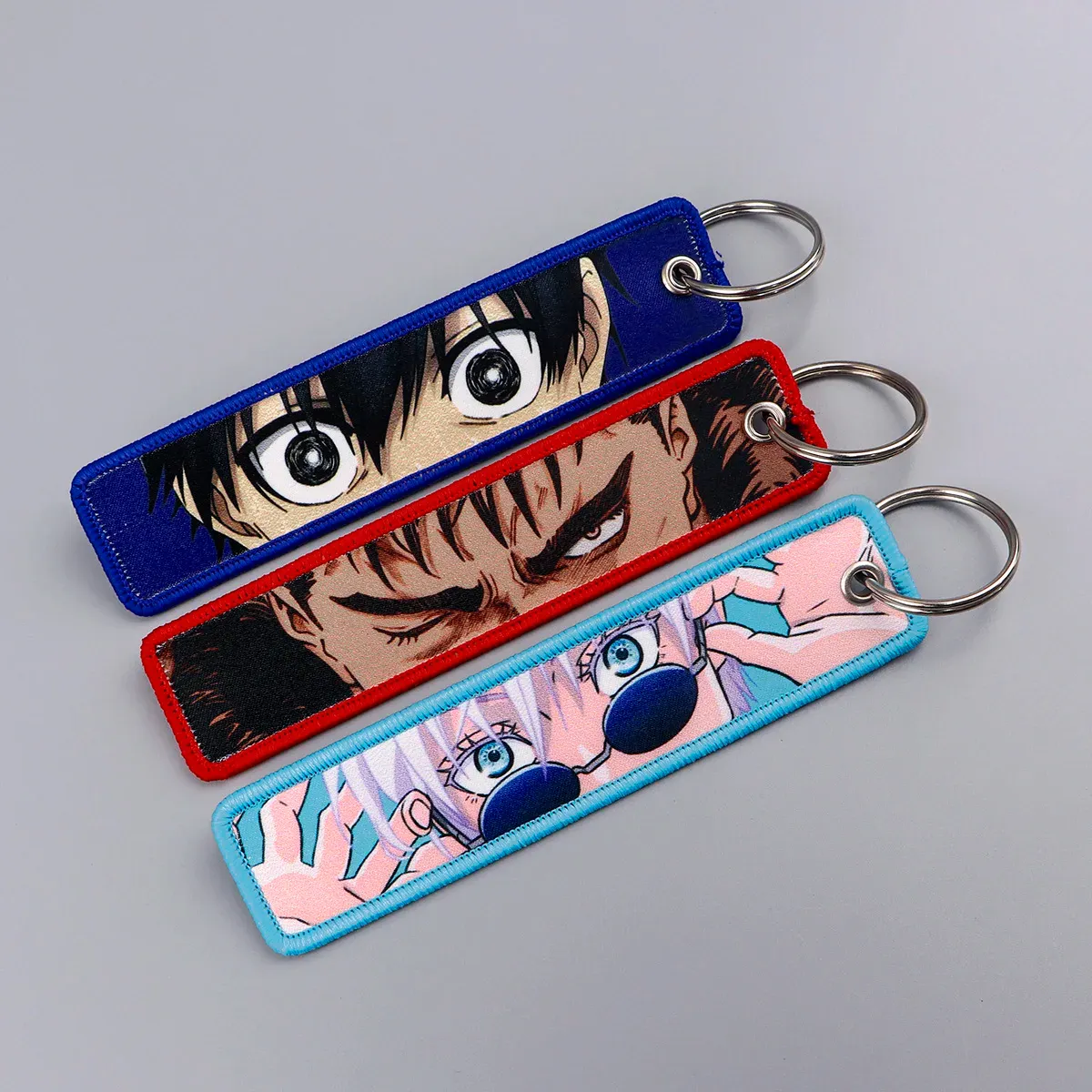 Porte-clés brodé Gojo Satoru, style manga et anime, pour moto et voiture 3