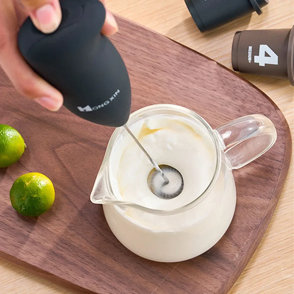 Mousseur à lait sans fil, finition en acier inoxydable