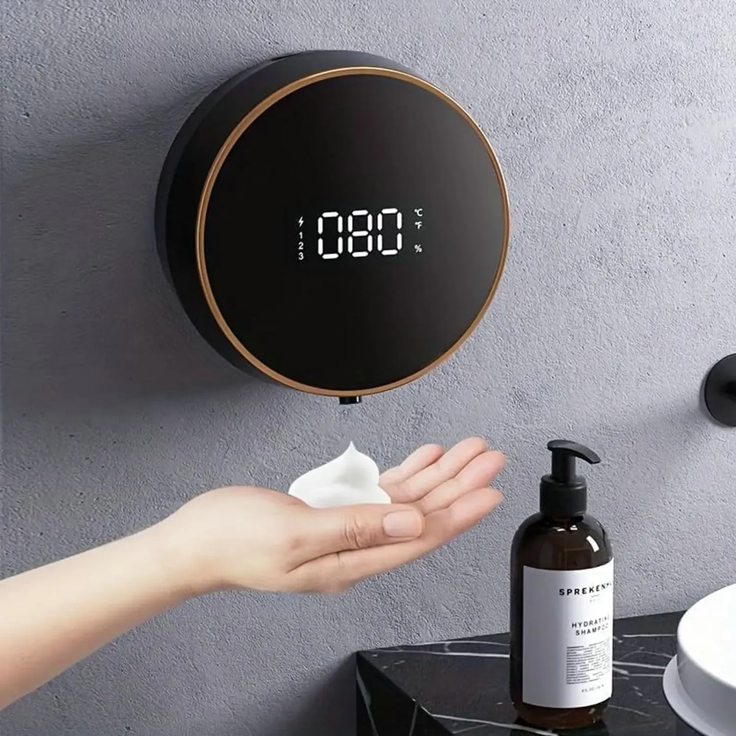 Distributeur automatique de savon moussant sans contact avec support mural, affichage LED de la température et recharge USB
