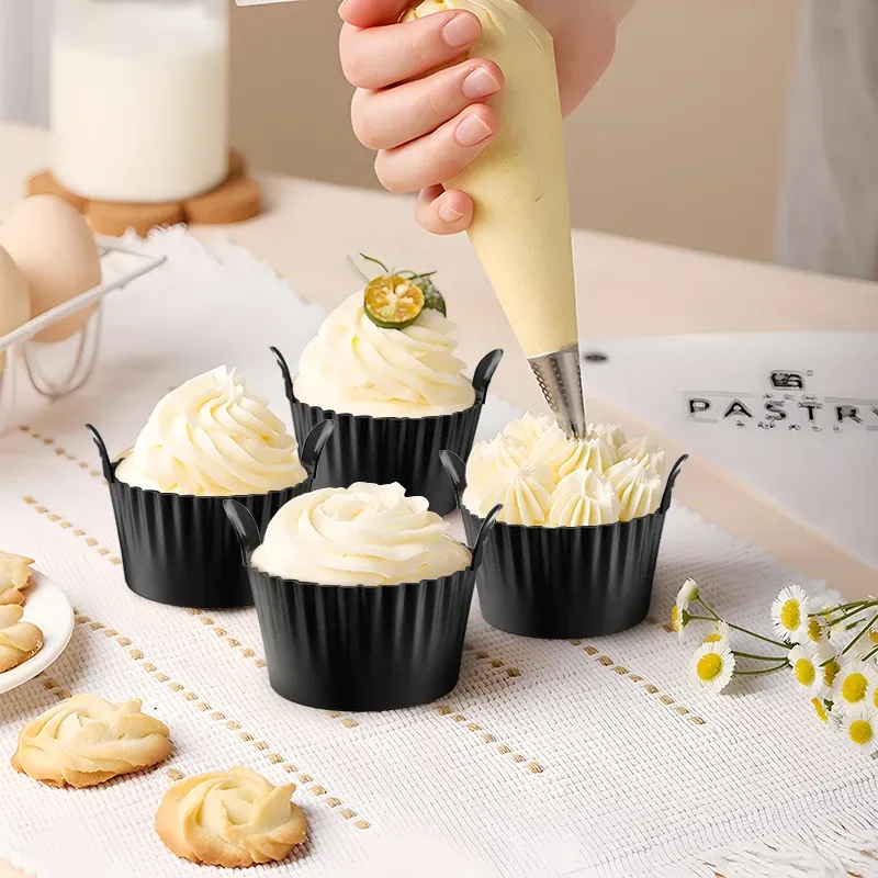 Ramequins en silicone en situation de cuisson