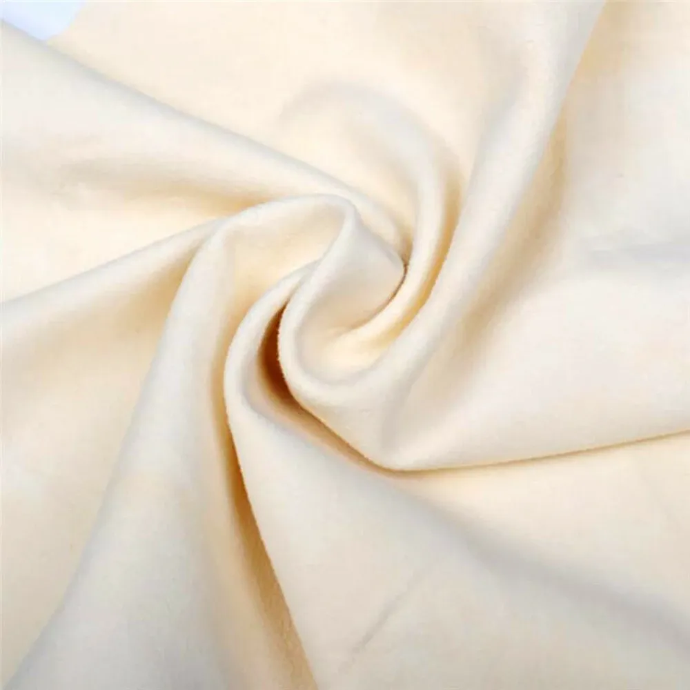 Serviette de lavage en chamois, finition soignée