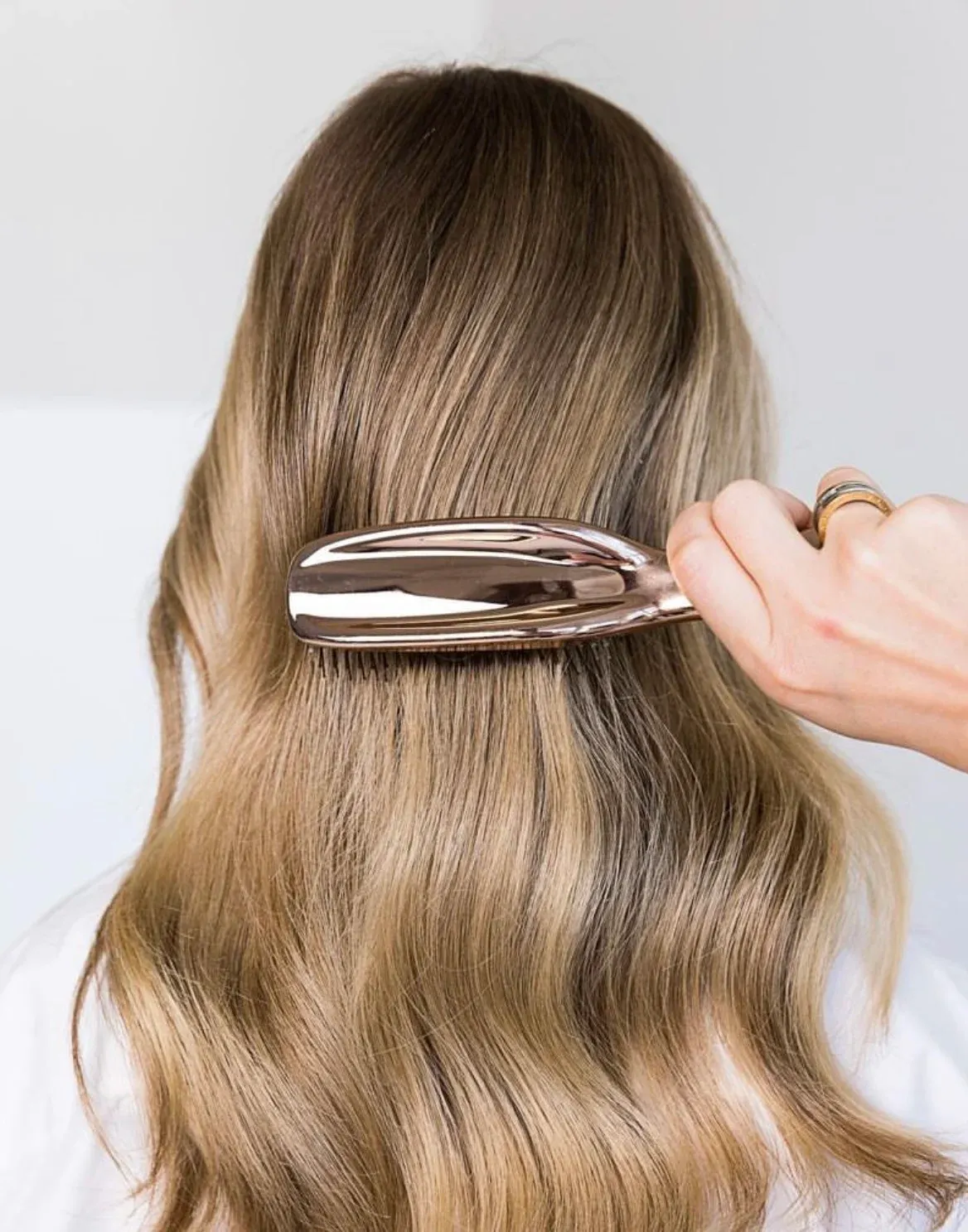 Brosse de massage japonaise haut de gamme pour cuir chevelu, brosse démêlante en plastique pour cheveux mouillés, peigne de nettoyage capillaire, or rose 4