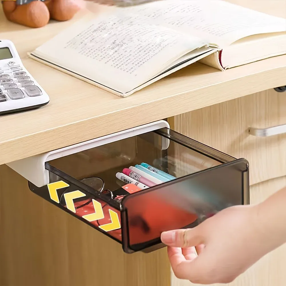 Organisation sous le bureau avec tiroir extractible