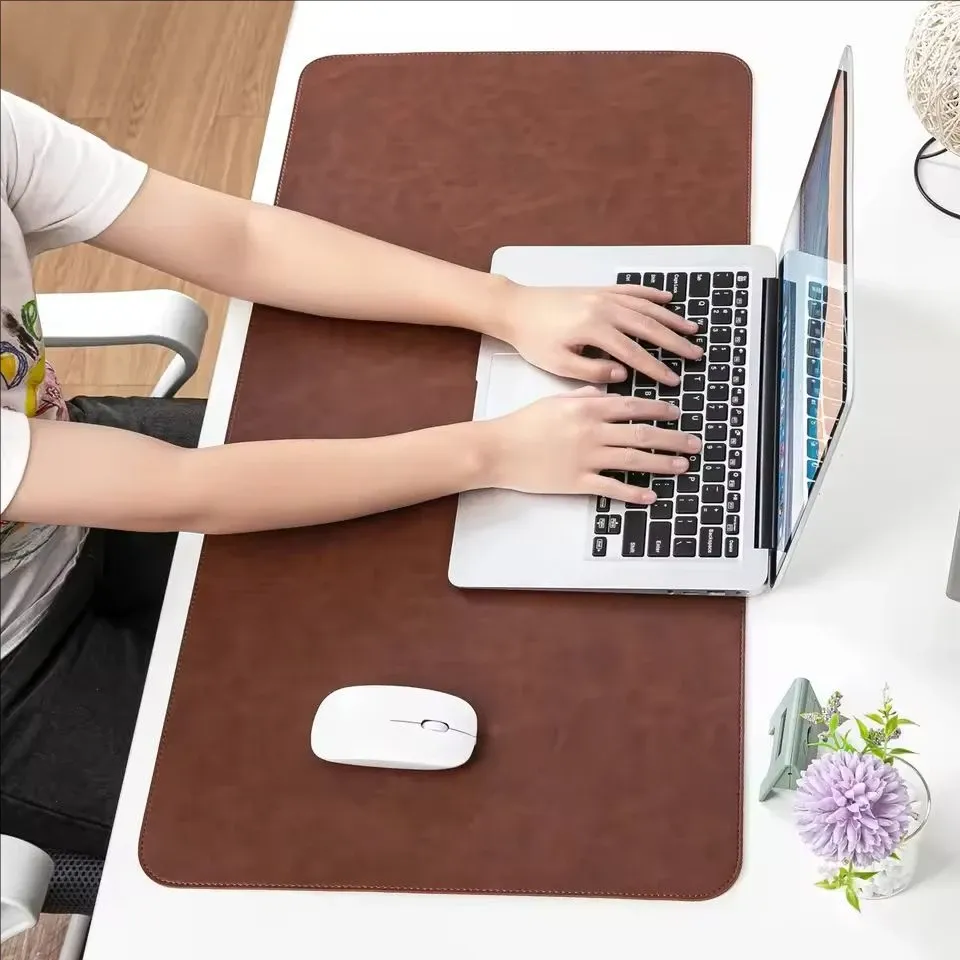 Tapis de bureau, finition soignée