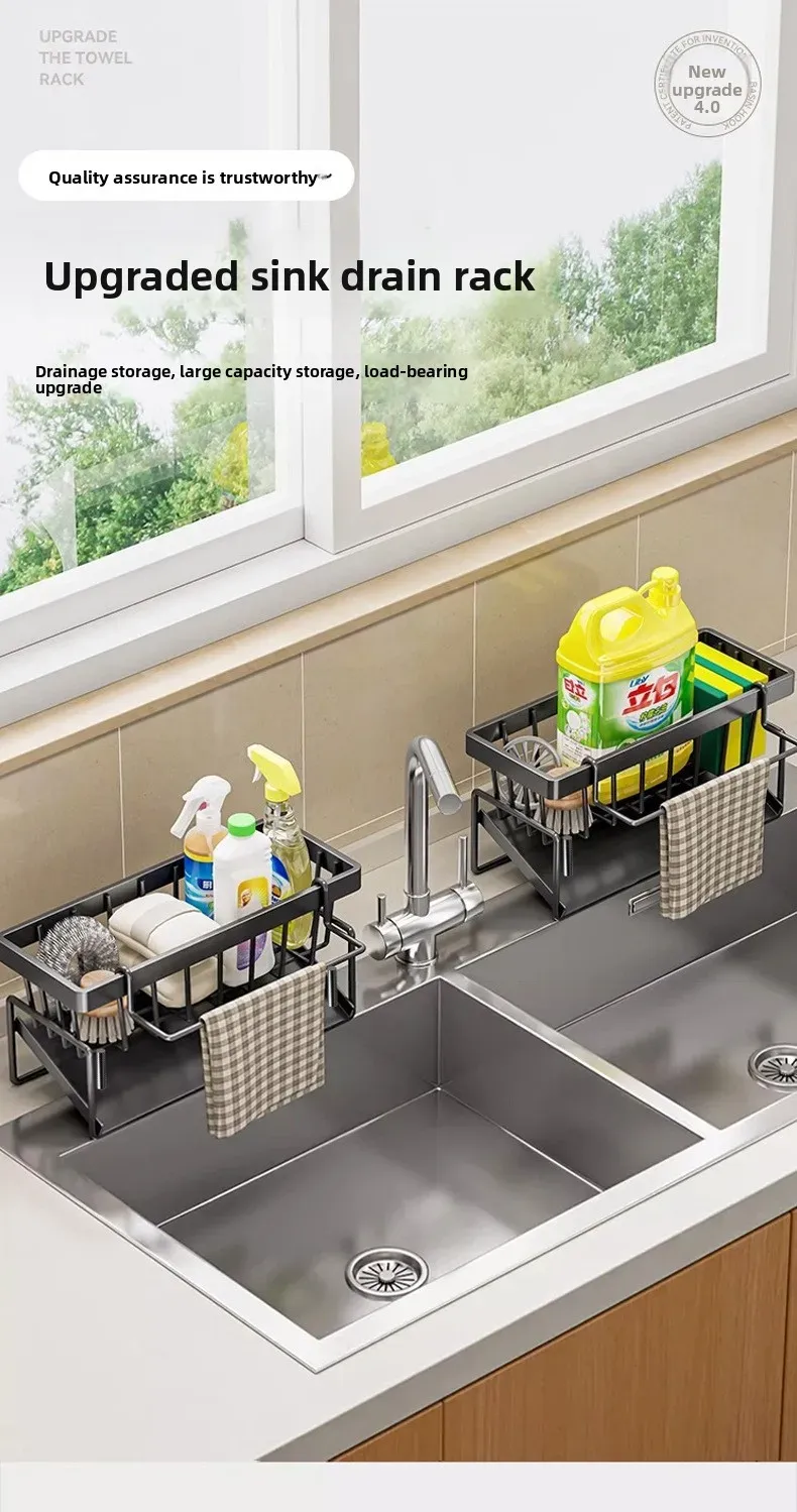 Porte-éponge de cuisine élégant installé sur un évier