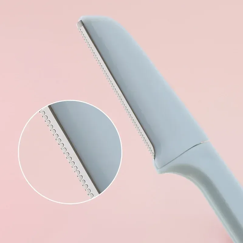 Accessoire de beauté pour sourcils